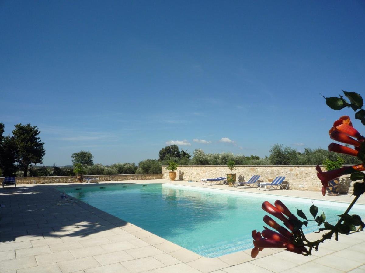 Bed and Breakfast Mas Saint-Joseph Fontvieille Zewnętrze zdjęcie