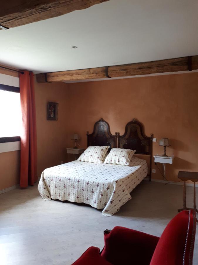 Bed and Breakfast Mas Saint-Joseph Fontvieille Zewnętrze zdjęcie