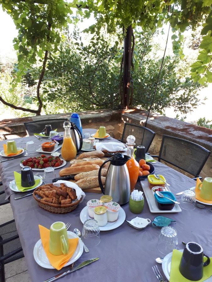 Bed and Breakfast Mas Saint-Joseph Fontvieille Zewnętrze zdjęcie
